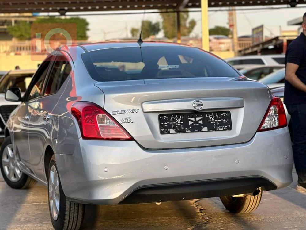 Nissan Sunny